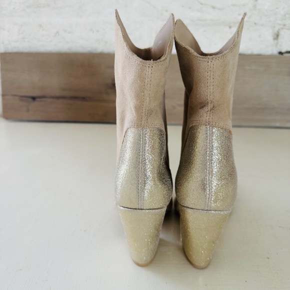 Nestly Dolce Vita ankle boots in Dune color Multi Suede beige gold size 6 - Picture 10 of 11